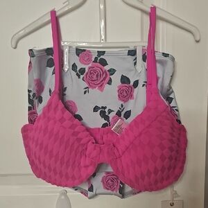 Good American NWT Bikini Top (M) and Bottoms (S)